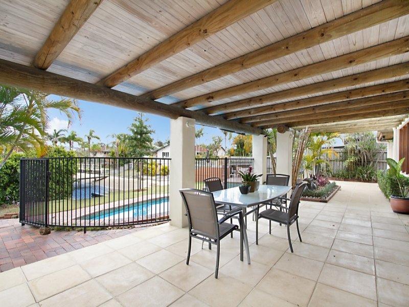 5 Maureen Court, Broadbeach Waters, Broadbeach Waters - Thumbnail 4