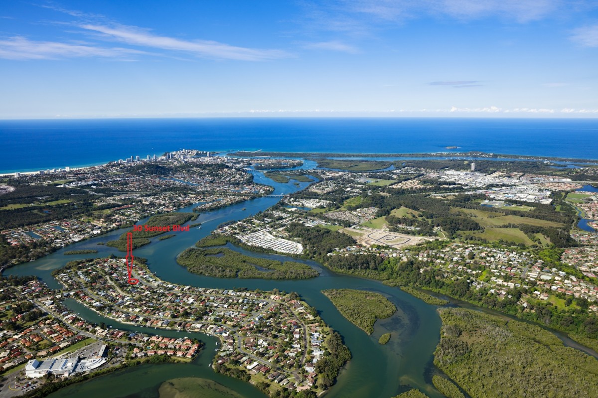 30 Sunset Boulevard, Tweed Heads West, Tweed Heads West - Thumbnail 2