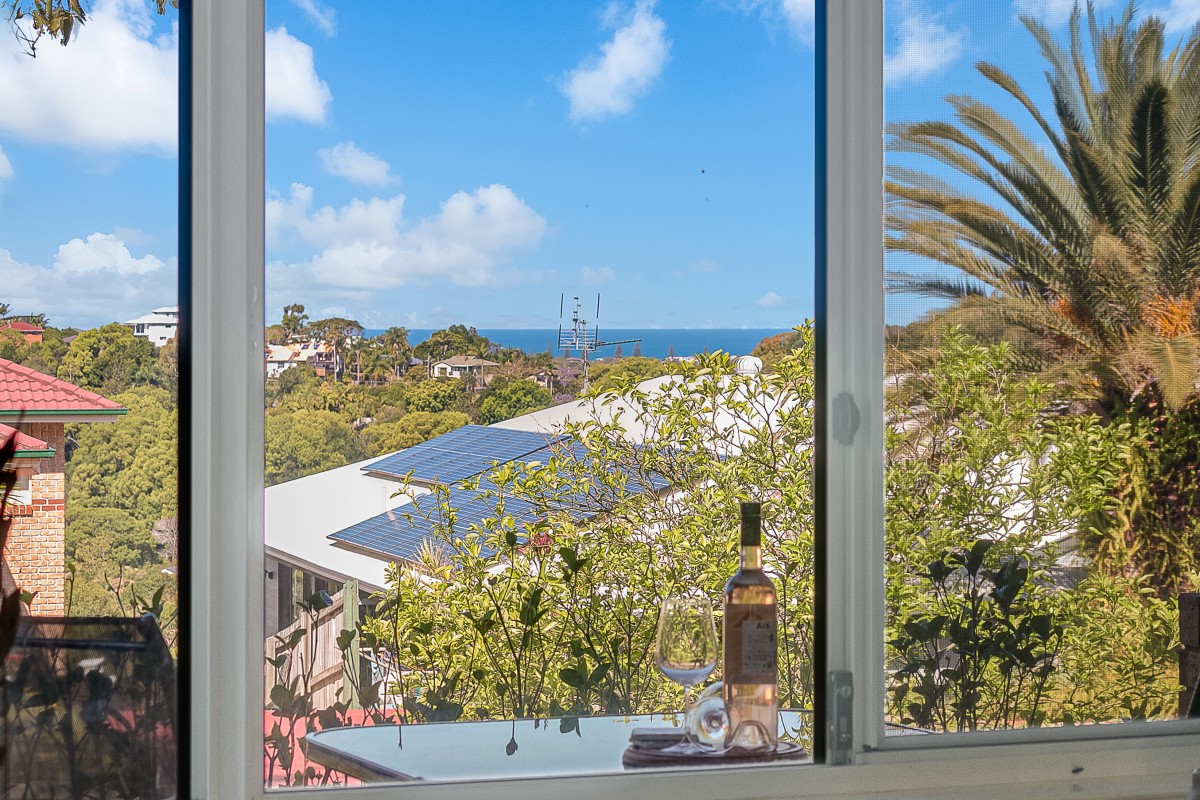 6 Tyrone Terrace, Banora Point, Banora Point - Thumbnail 3