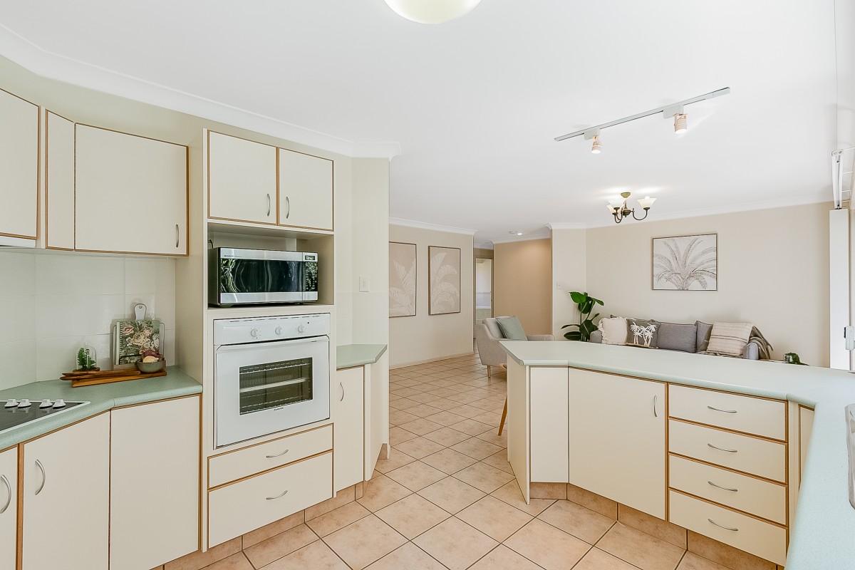 6 Tyrone Terrace, Banora Point, Banora Point - Thumbnail 8