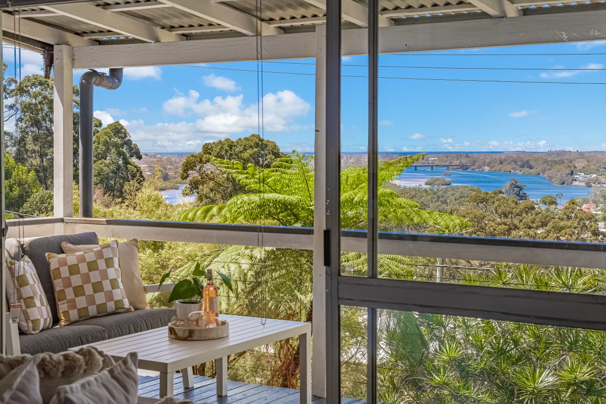 80 PANORAMA DRIVE, Tweed Heads West, Tweed Heads West - Thumbnail 2