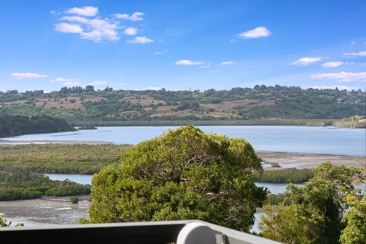 21 Panorama Drive, Tweed Heads West, Tweed Heads West - Thumbnail 3