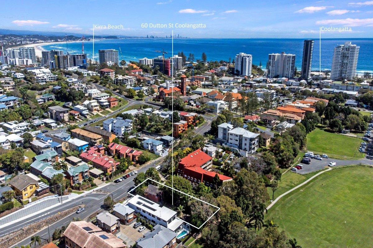 60 DUTTON STREET, Coolangatta, Coolangatta - Thumbnail 2