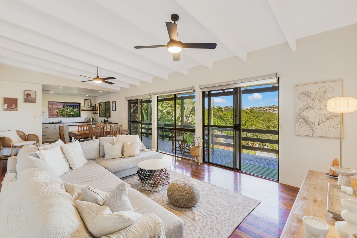 21 Lalina Avenue, Tweed Heads West, Tweed Heads West - Thumbnail 2