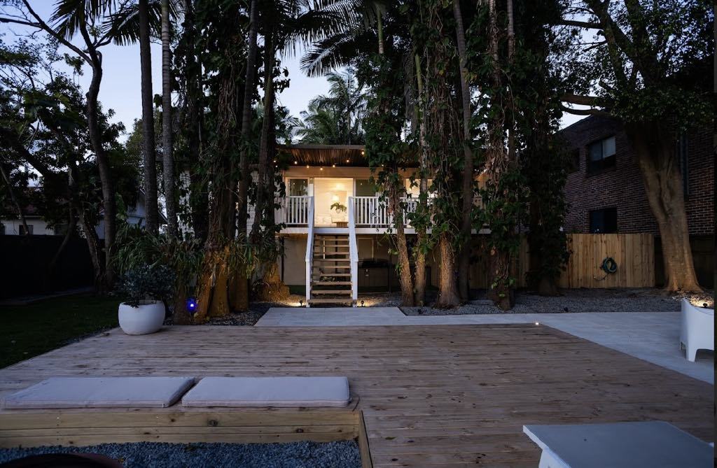 17 Boundary Street, Currumbin Waters, Currumbin Waters - Thumbnail 6