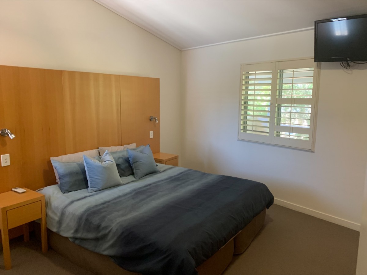 3008/1 bed Lagoon 3008 Couran cove Resort, South Stradbroke - Thumbnail 8