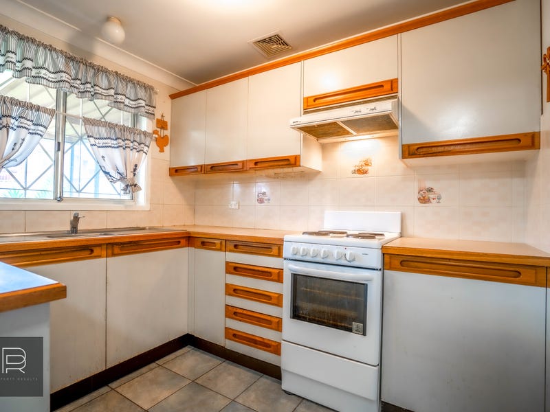 2/4 Cumbrae Close, Erskine Park - Thumbnail 6
