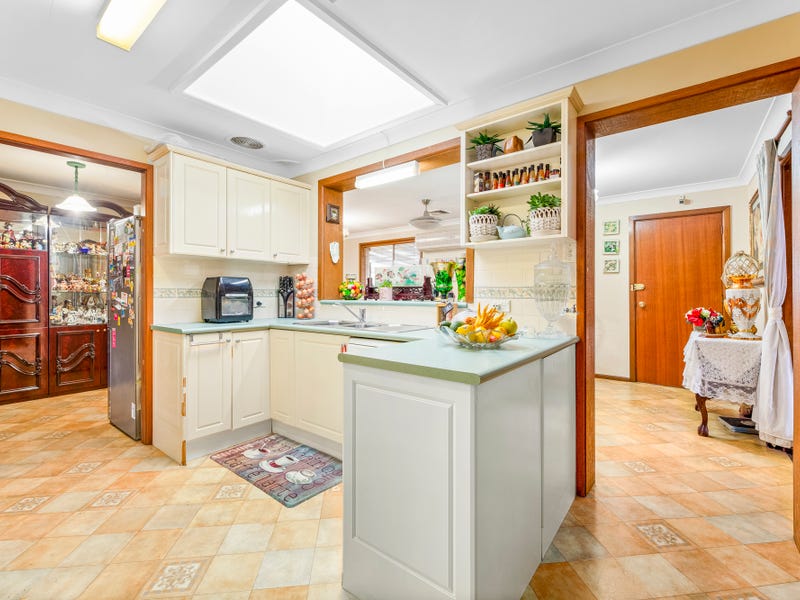 27 Jasmine Avenue, Quakers Hill - Thumbnail 5