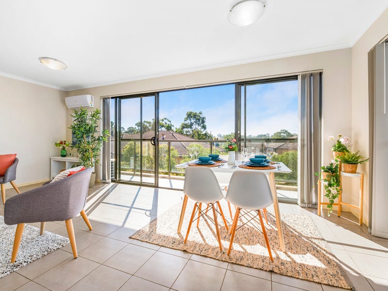 304/1 Griffiths Street, Blacktown - Thumbnail 2
