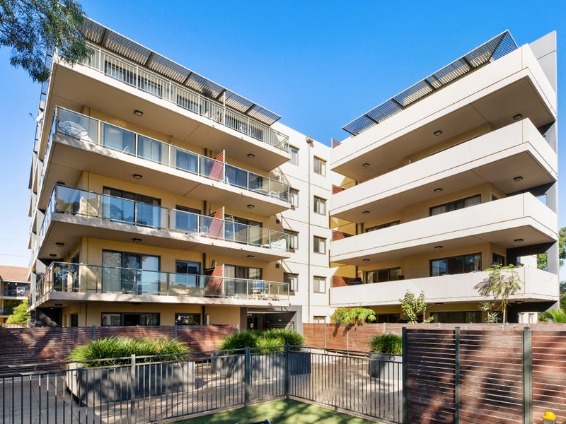 304/1 Griffiths Street, Blacktown - Thumbnail 4