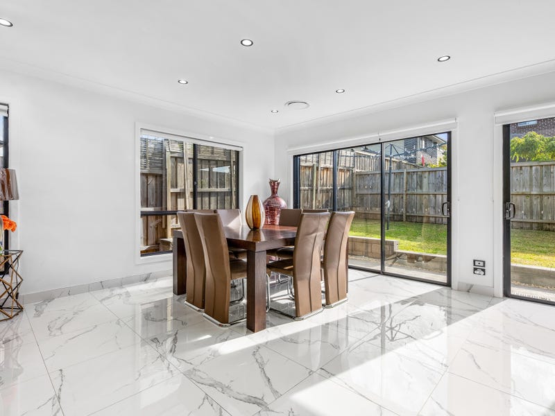 31 Burringoa Crescent, Colebee - Thumbnail 8
