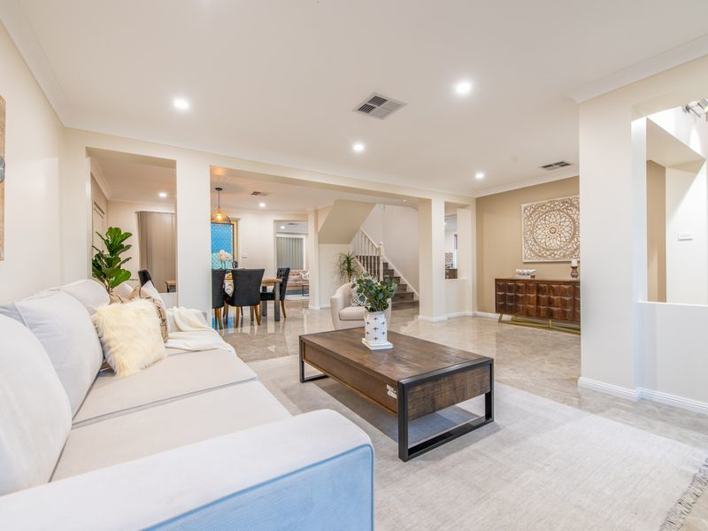 15 Pluto Court, Glenwood - Thumbnail 3