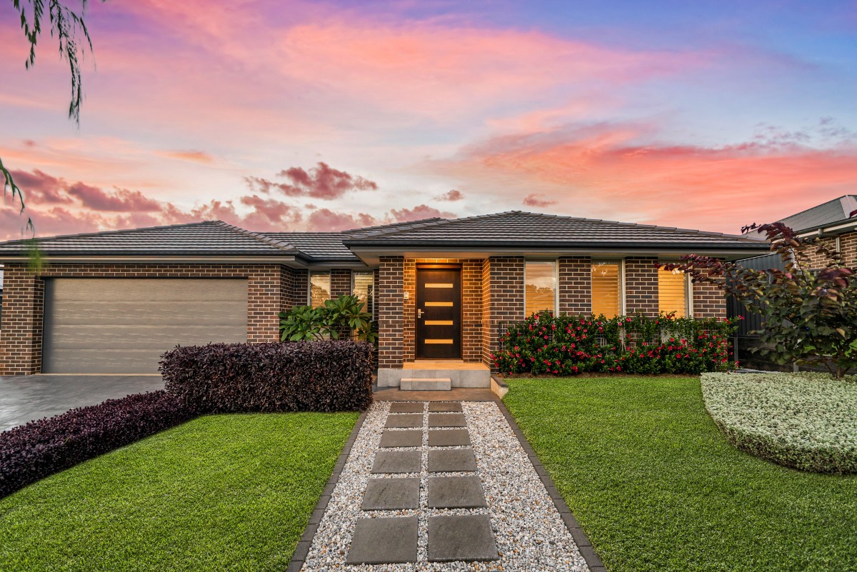 50 st Heliers Road, Silverdale - Thumbnail 2