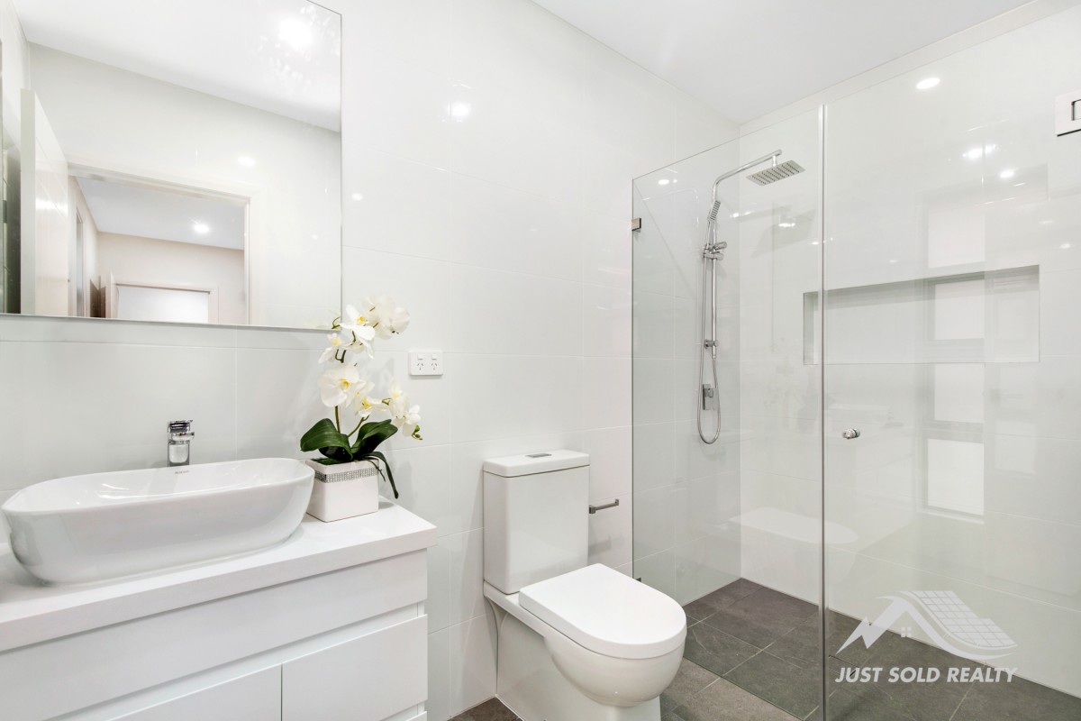 23 Rhinelander Road, Box Hill - Thumbnail 7