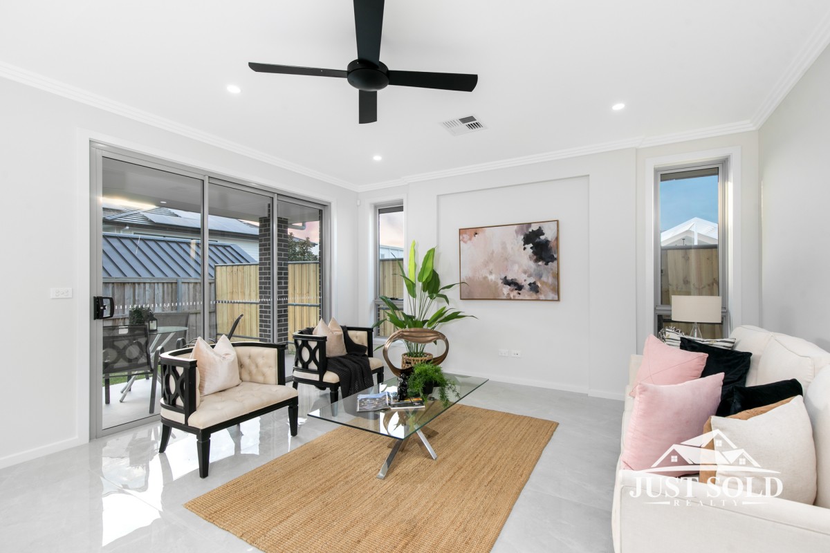 29 Aaron Street, Box Hill - Thumbnail 4