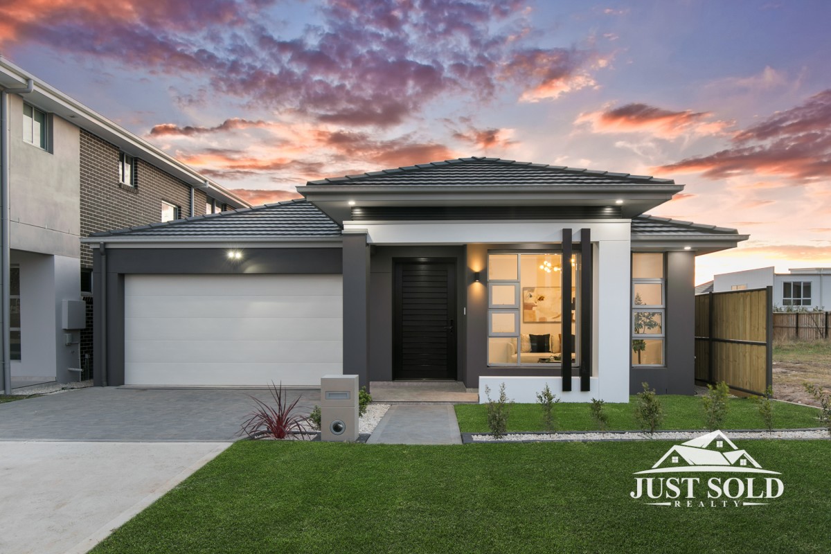 29 Aaron Street, Box Hill - Thumbnail 2