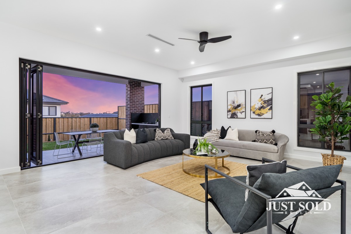 14 Saddlebred Way, Box Hill - Thumbnail 4