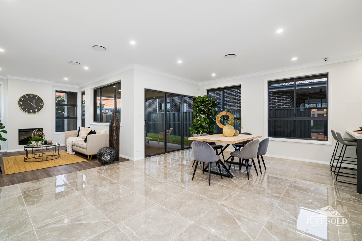 1 Flametree Drive, Marsden Park - Thumbnail 4