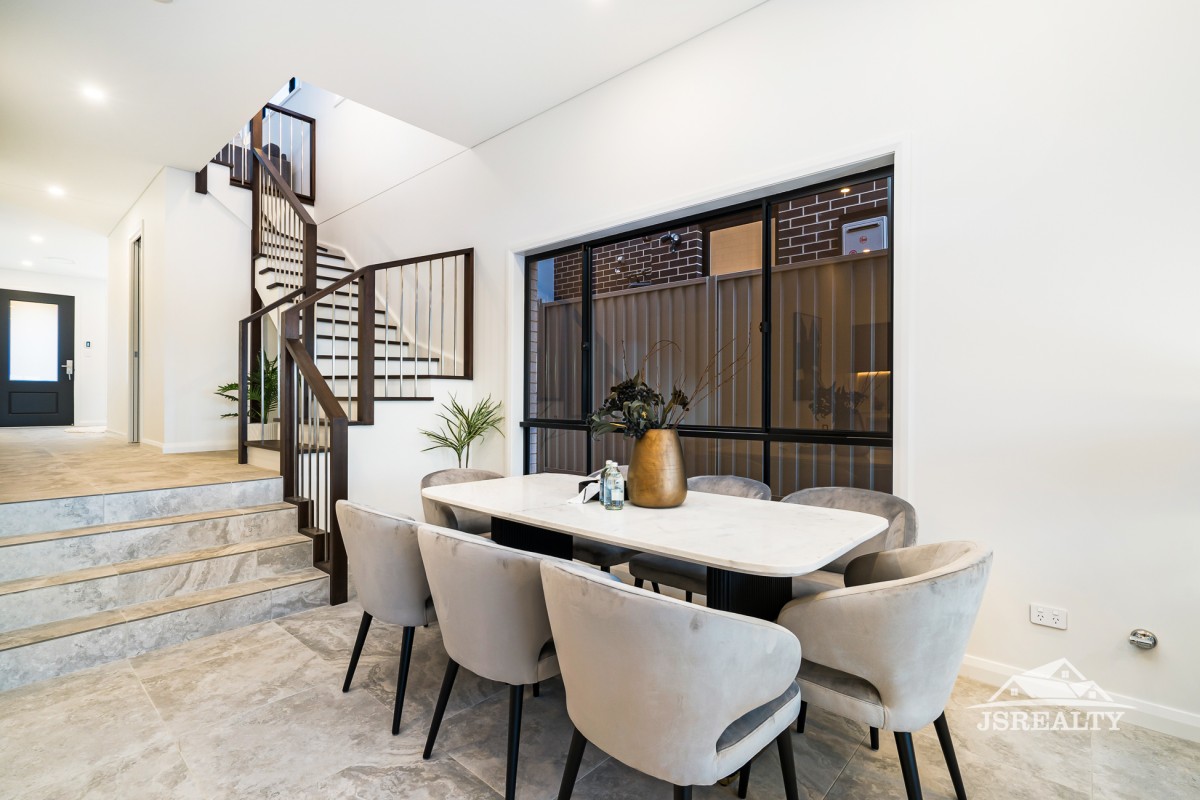 8 Sculptor Street, Box Hill - Thumbnail 5