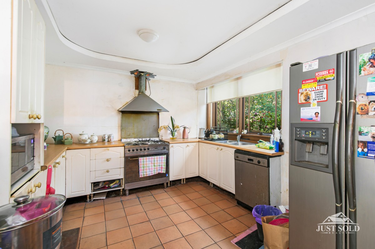 63 Faulkland Crescent, Kings Park - Thumbnail 4