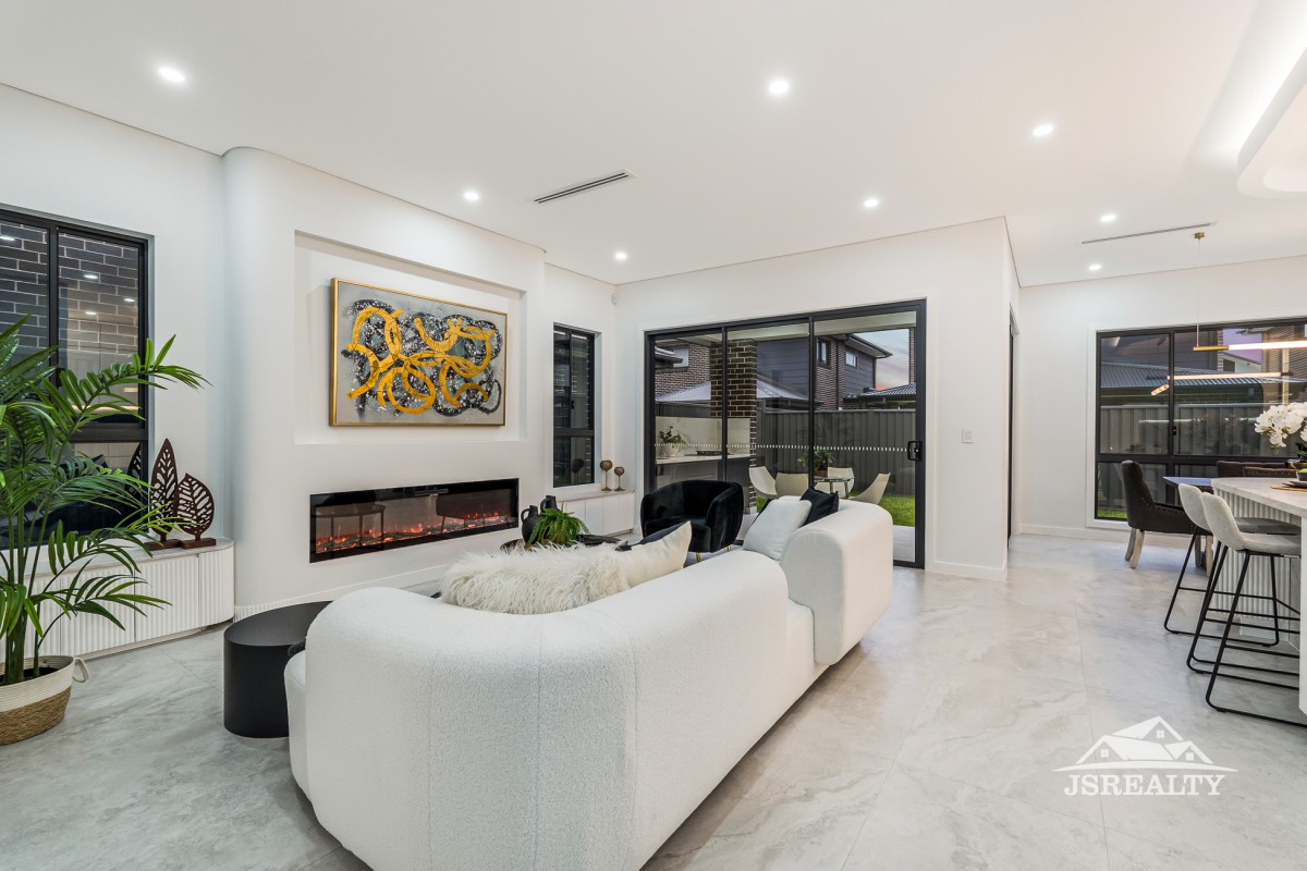 8 Potoroo Street, Marsden Park - Thumbnail 4