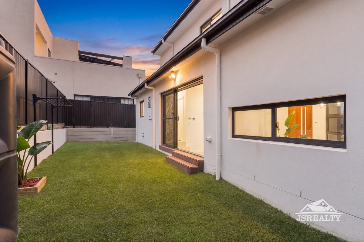 28 Lahore Street, Riverstone - Image 1