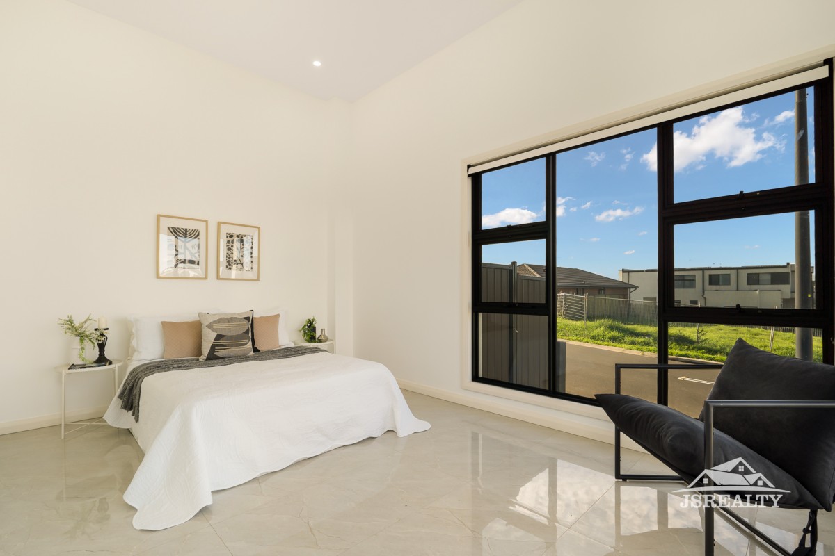 64 Riverbrae Avenue, Riverstone - Image 1