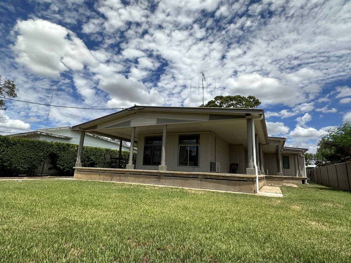 15 Gilbert Street, Walgett