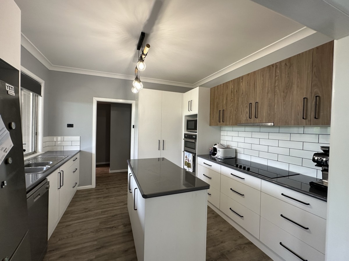 15 Gilbert Street, Walgett, Walgett - Thumbnail 2