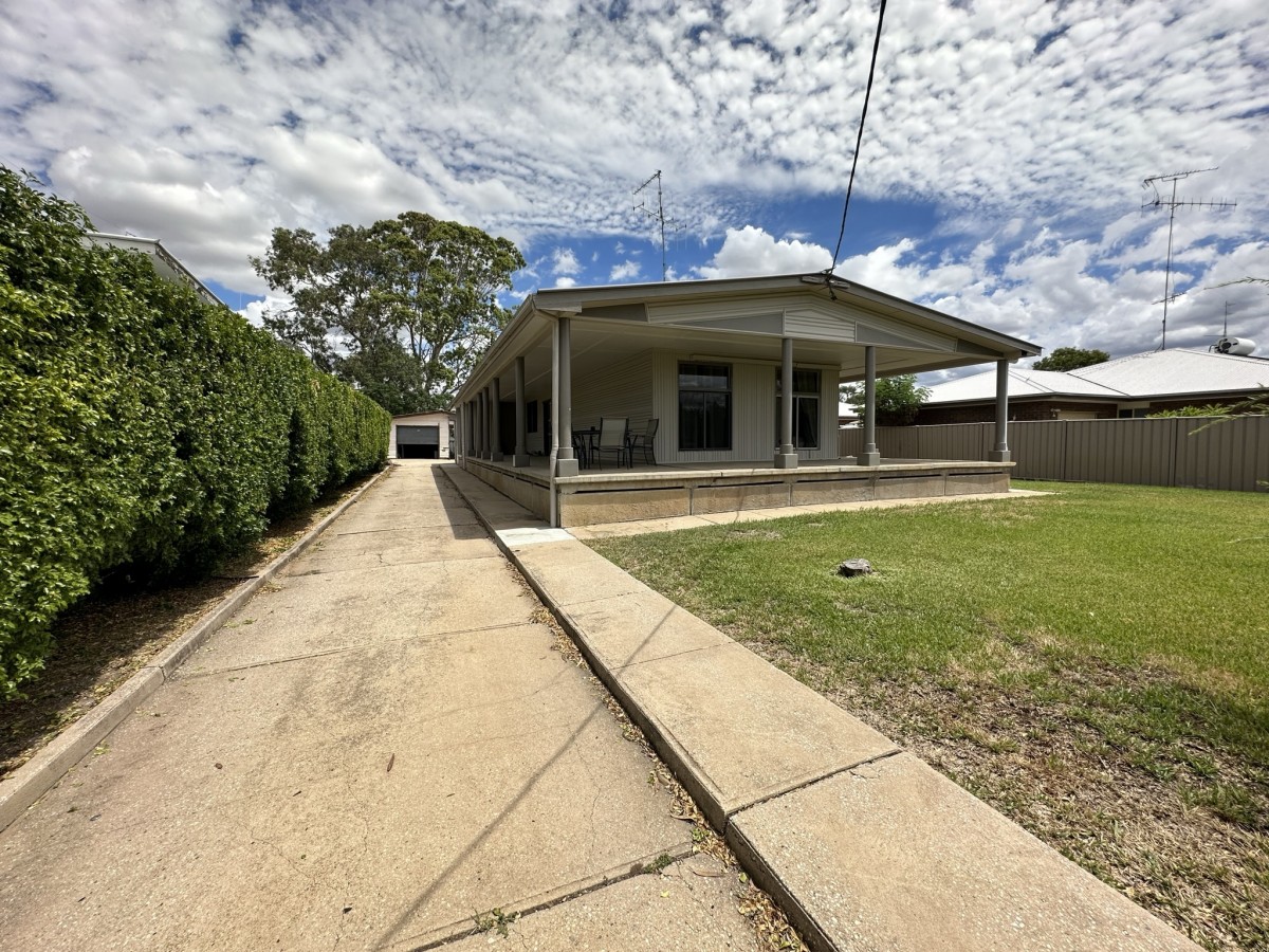 15 Gilbert Street, Walgett, Walgett - Thumbnail 4
