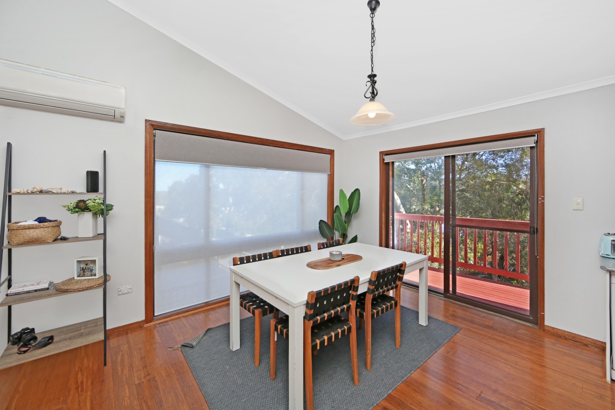 94 Lowanna Avenue, Forresters Beach - Thumbnail 6
