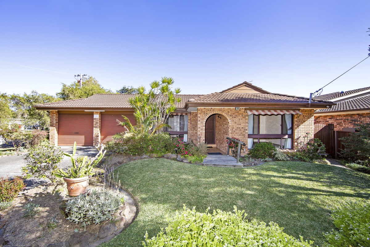 17 Melalueca Street, Killarney Vale - Thumbnail 2