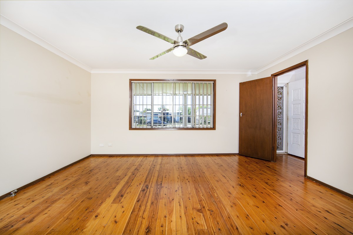 23 Tasman Avenue, Killarney Vale - Thumbnail 3