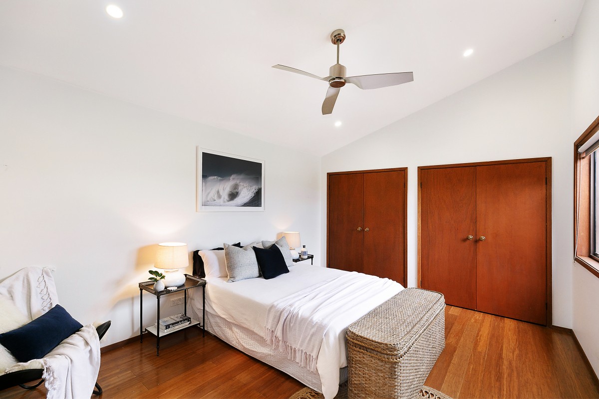 8 Dan Close, Forresters Beach - Thumbnail 4
