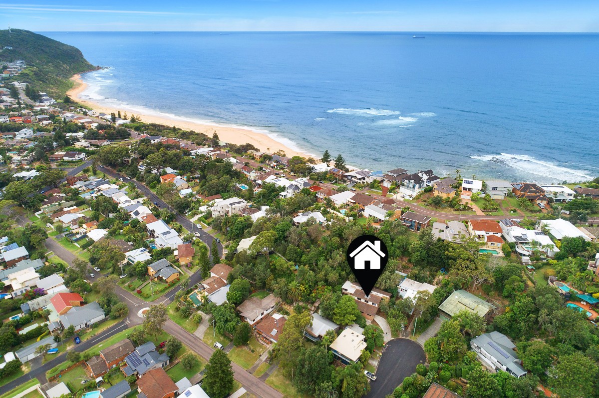 8 Dan Close, Forresters Beach - Thumbnail 2