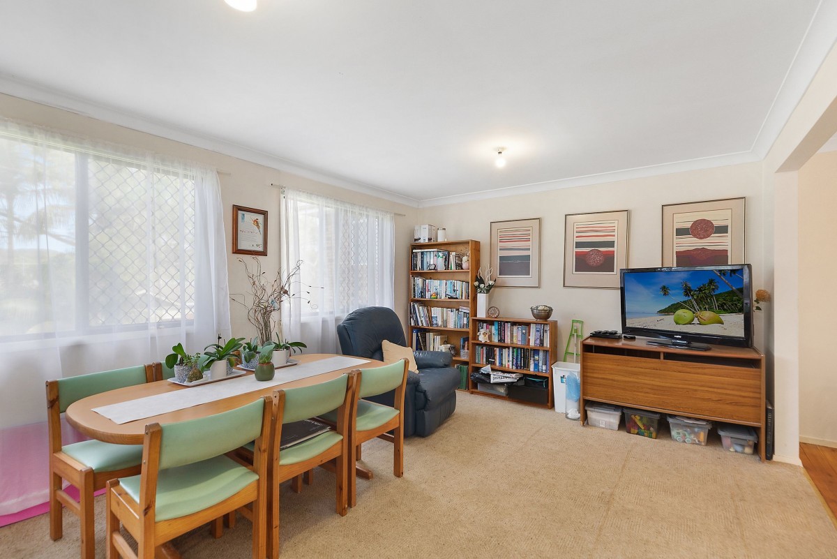 56 Lakedge Avenue, Berkeley Vale - Thumbnail 7