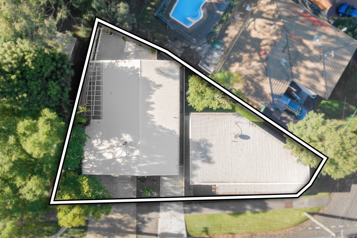 5 Jubilee Parade, Berkeley Vale - Thumbnail 2