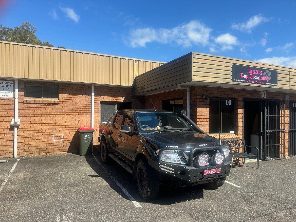 Unit 10 No 2 - 4 Clare- Mace Crescent, Berkeley Vale - Thumbnail 2