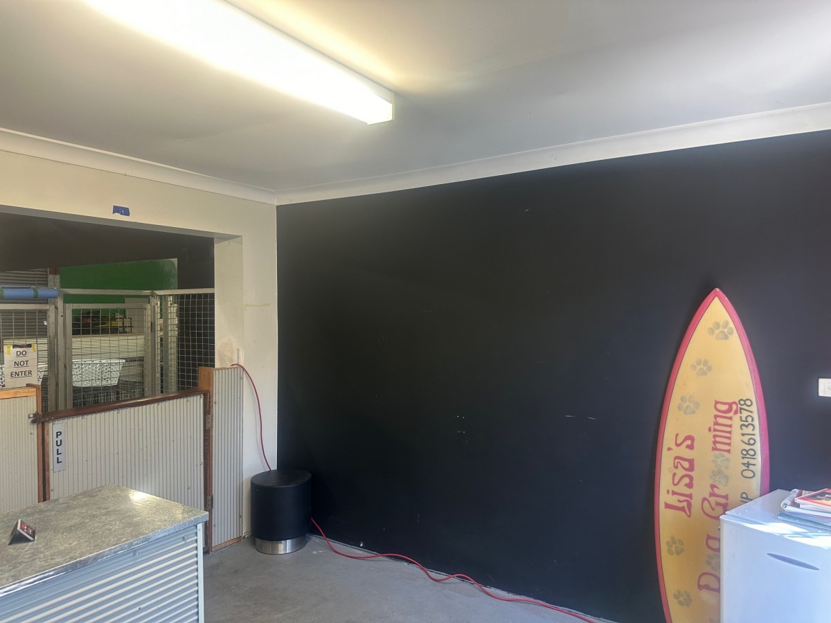 Unit 10 No 2 - 4 Clare- Mace Crescent, Berkeley Vale - Thumbnail 5