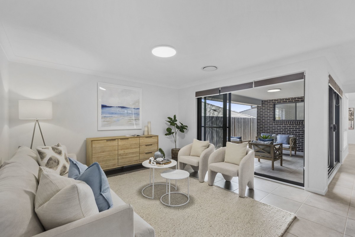 24 Mistview Circuit, Forresters Beach - Thumbnail 3