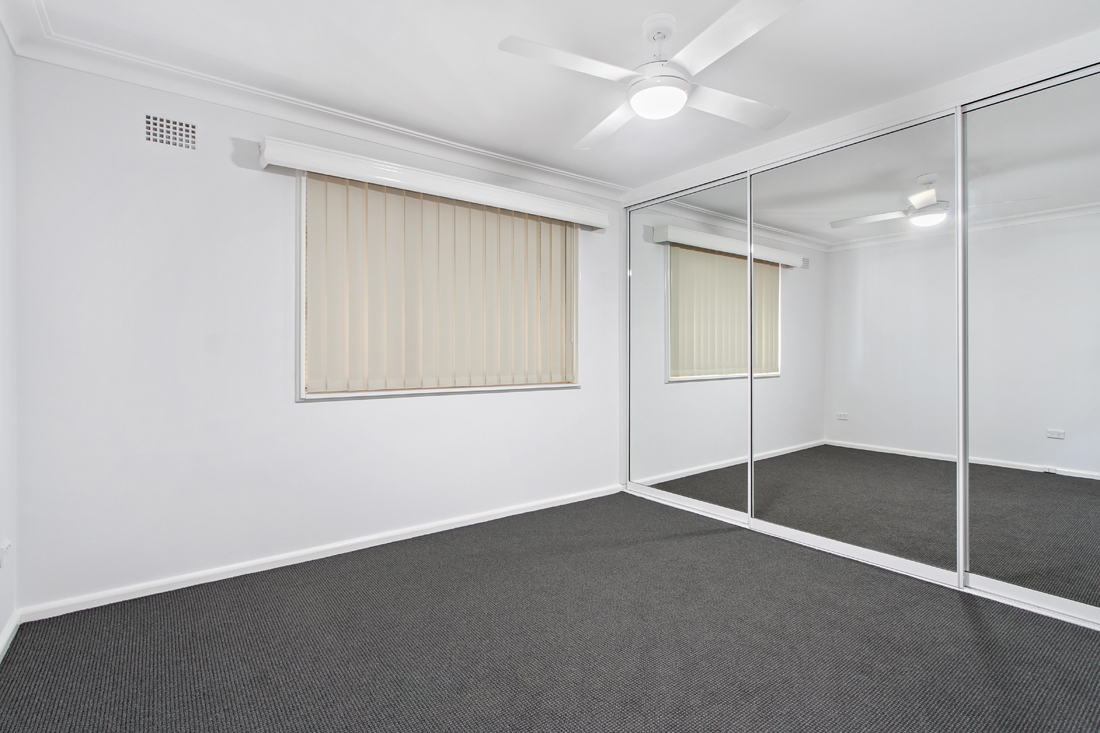 52 Oak Street, Tamworth > Burke and Smyth