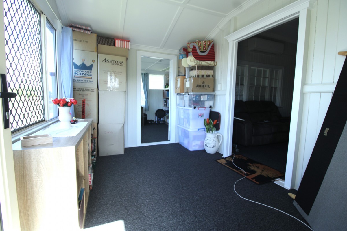 14 Sneyd Street, West Mackay - Thumbnail 7
