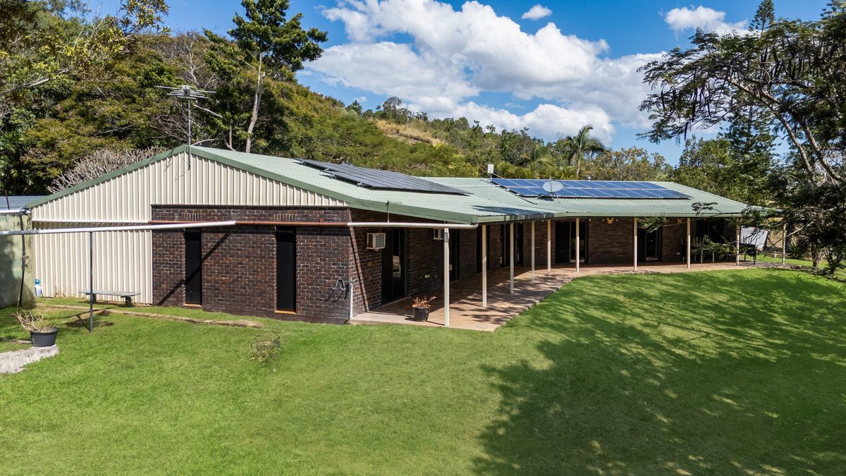 24768 Peak Downs Highway, Victoria Plains - Thumbnail 7