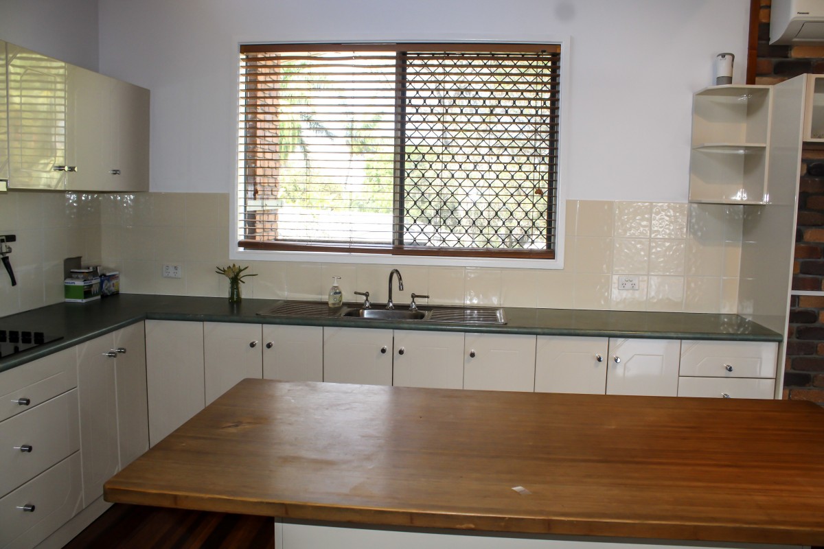 16 Hackett Court, Campwin Beach - Thumbnail 5
