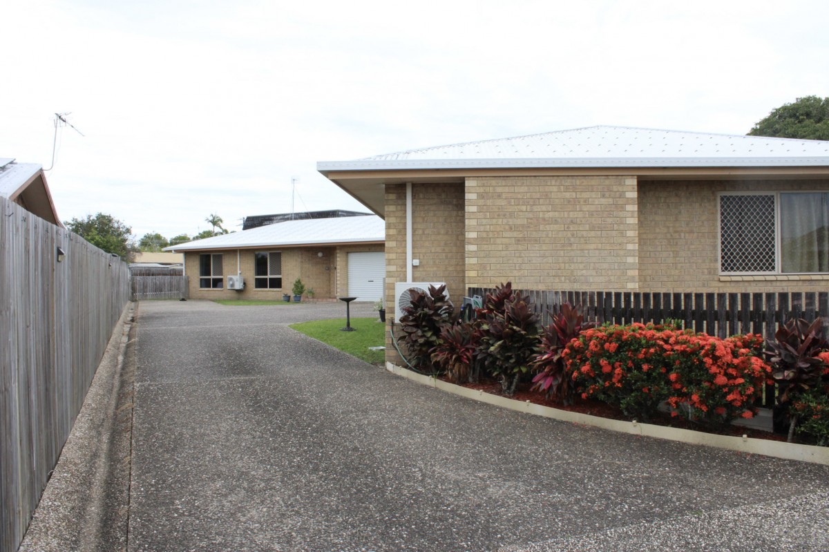 13 Fuller Court, South Mackay - Thumbnail 3