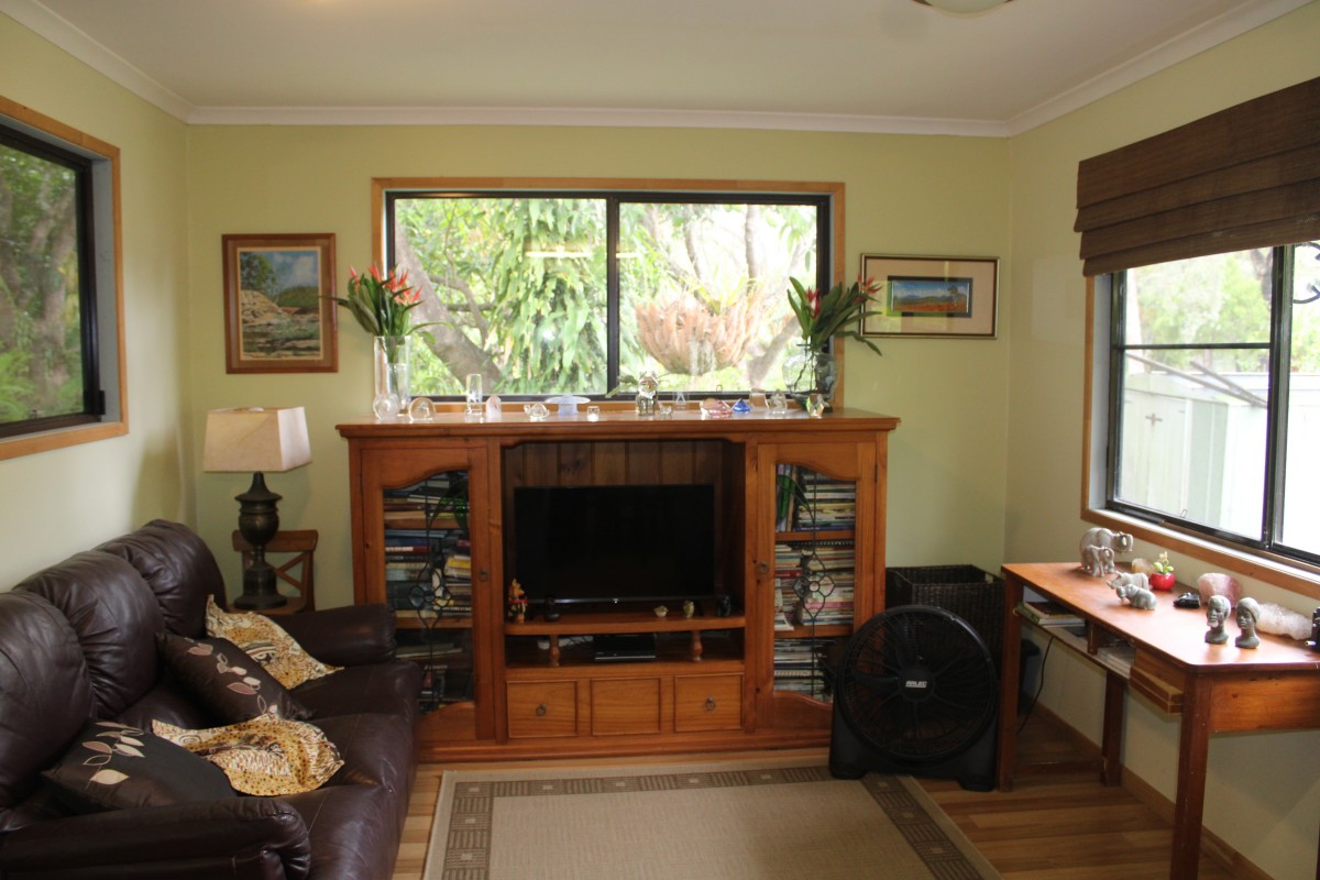168 Miran Khan Drive, Armstrong Beach - Thumbnail 7
