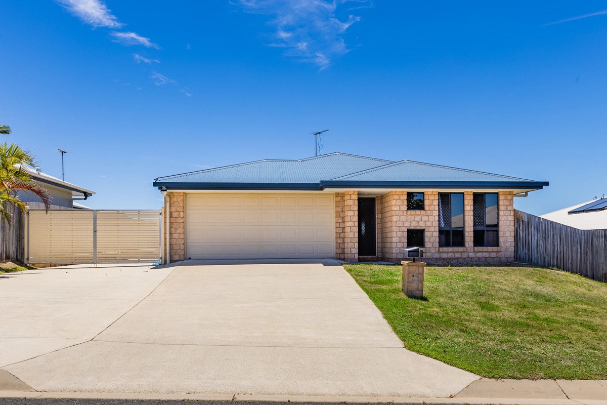 29 Hawkins Street, Bucasia - Thumbnail 2
