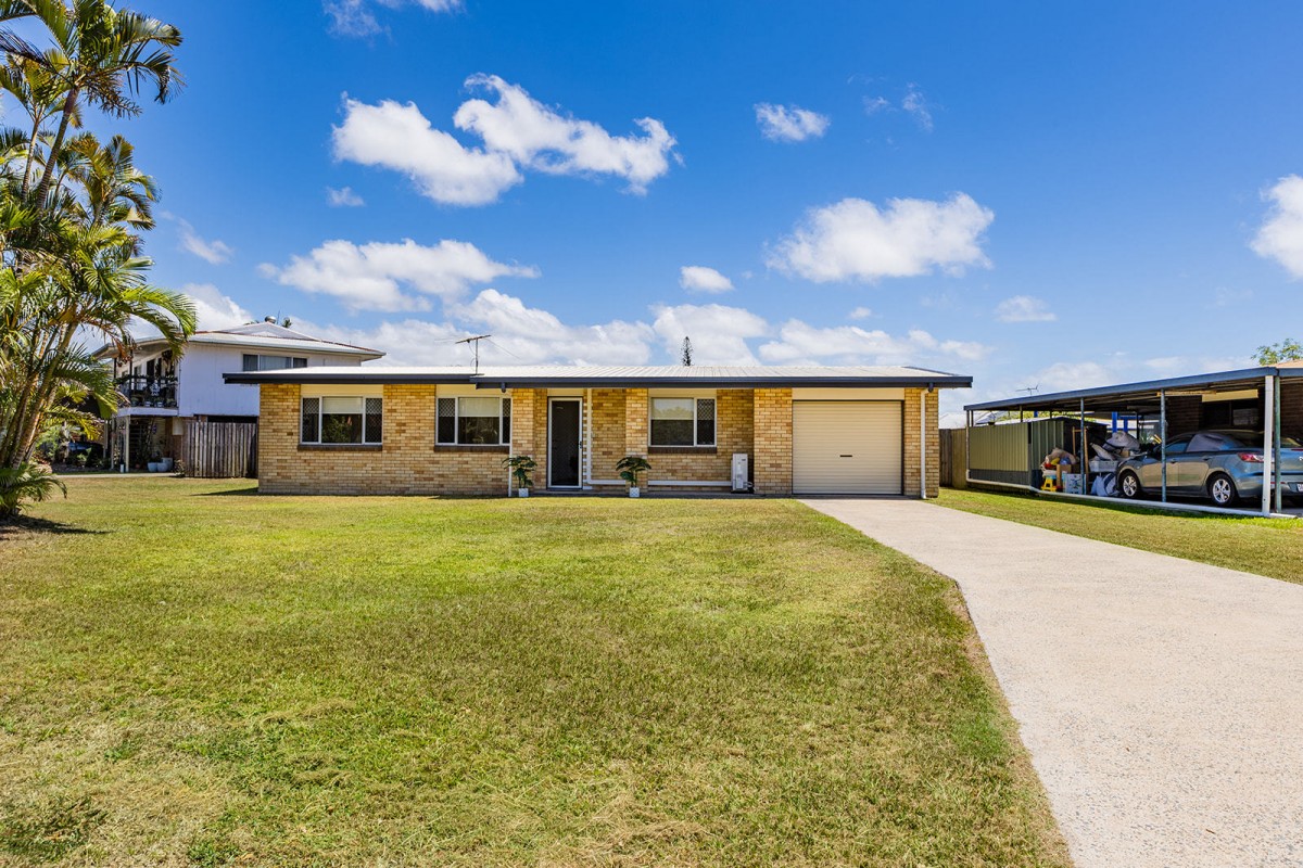 13 Dickens Avenue, Ooralea - Thumbnail 2