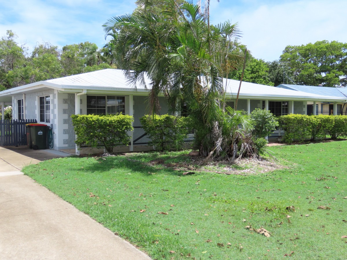 11 Monique Court,, Andergrove - Thumbnail 2