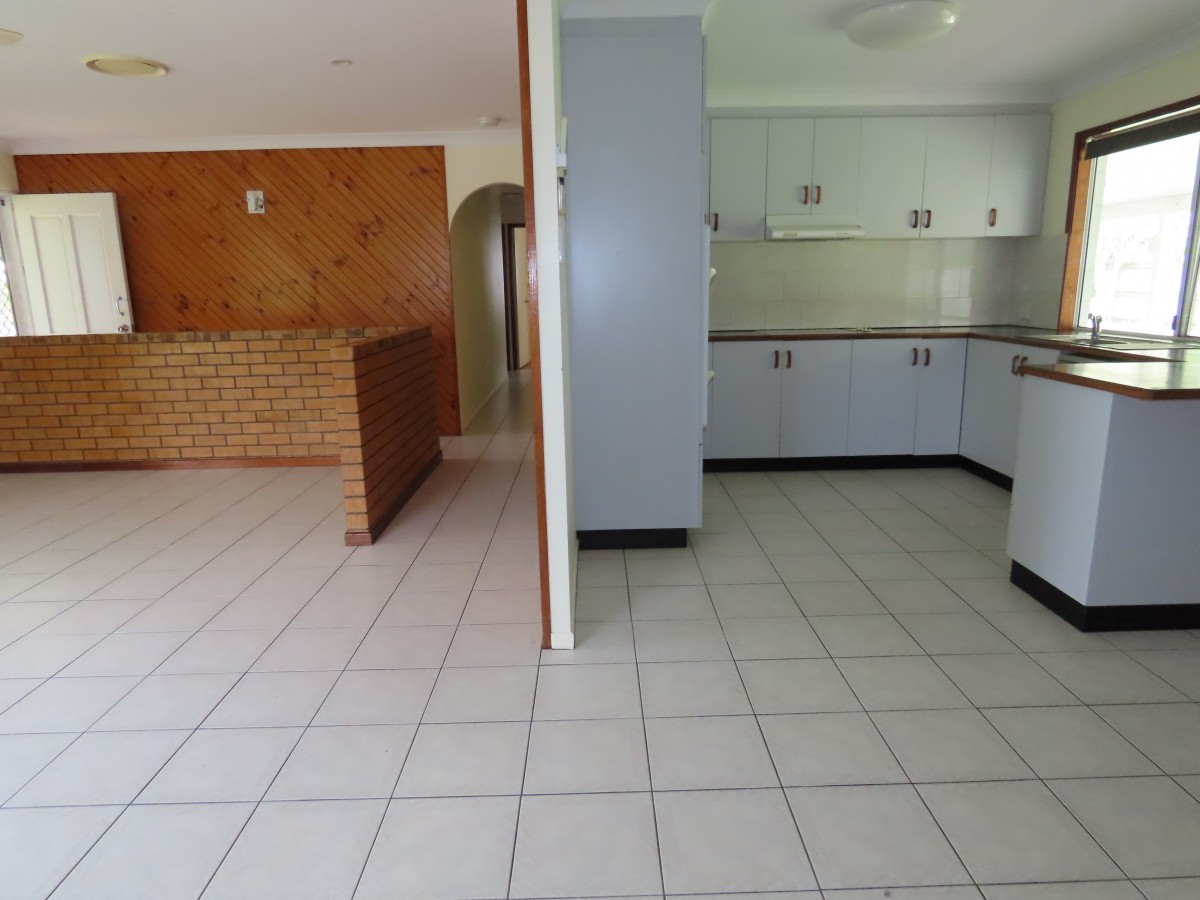 11 Monique Court,, Andergrove - Thumbnail 4